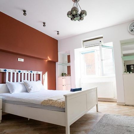 Cozy Studio Universitate Bucharest Exterior photo